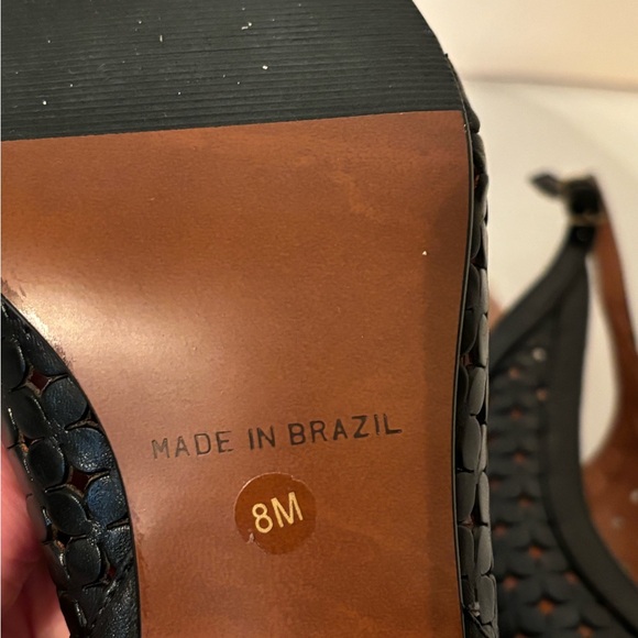 MADELINE Black Leather Sling Back Pumps Size 8M **NWOT** - Picture 6 of 10